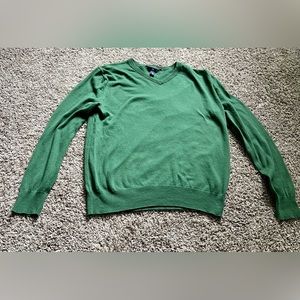 Men’s Gap V-neck Sweater - size large